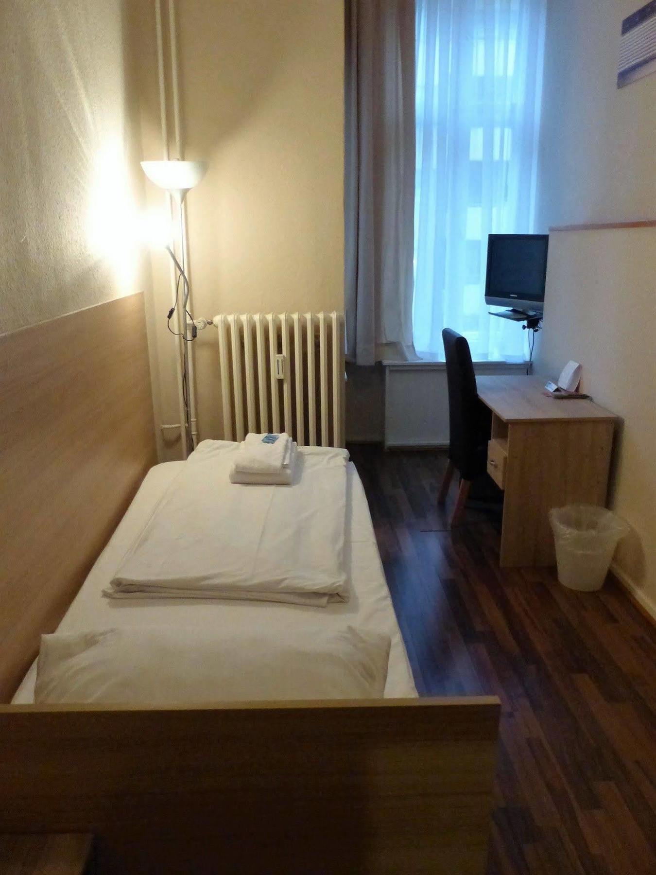 Hotel Elegia Am Kurfuerstendamm Берлин Экстерьер фото